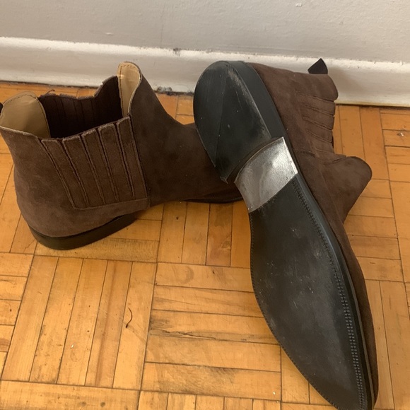 Chelsea Boot - Picture 3 of 3